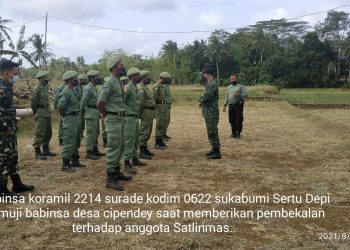 TINGKATKAN KAPASITAS LINMAS,KORAMIL 2214 SURADE ADAKAN PEMBINAAN SATLINMAS DESA CIPENDEY