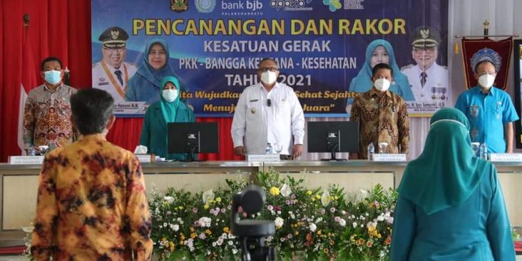 Bupati Sukabumi Canangkan Kesatuan Gerak PKK Bangga Kencana