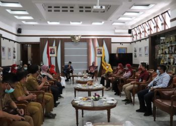 Posyandu Melati RW 05 Kelurahan Gunung Puyuh Masuk Dalam Jajaran 6 Besar Lomba Posyandu Jawa Barat