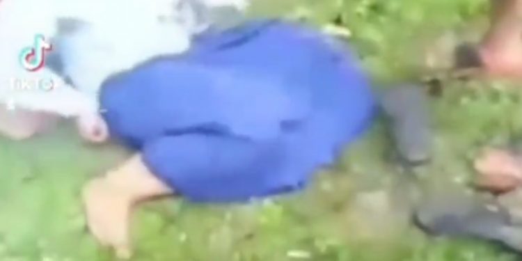Sadis..!  Gadis 13 Tahun Anak Panti Asuhan Disiksa  Beramai-ramai di Malang