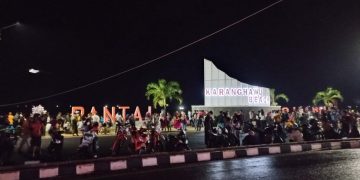 Pantai Karang Hawu Jelang Pergantian Tahun Ramai Wisatawan, Camat Berharap Hujan