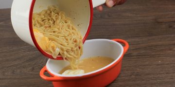 Komplen Indomie Tanpa Bumbu, Pria Ini Kaget, Indofood Balas Curhatannya