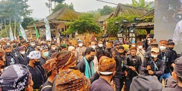 Kunjungan Menteri Desa PDTT ke Kasepuhan Ciptagelar Sukabumi, Disambut Gempa