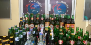 Gelar Razia, Sat Narkoba Polres Sukabumi Sita 77 Botol Miras di Palabuhanratu