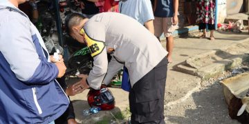 Kapolres Sukabumi Bantu Evakuasi Korban Kecelakaan Lalu Lintas