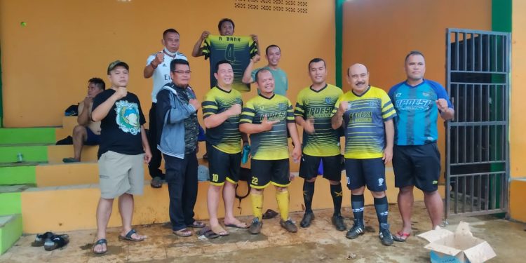 Klub Bola APDESI Kabupaten Sukabumi Tahan Imbang FC Krisna Polres Sukabumi  2-2