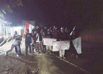 23 Warga Sukabumi Lakukan Aksi Long March ke Istana Negara Jakarta