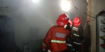 Diduga Akibat Kebocoran Gas, Restoran Athiam Kota Sukabumi Terbakar