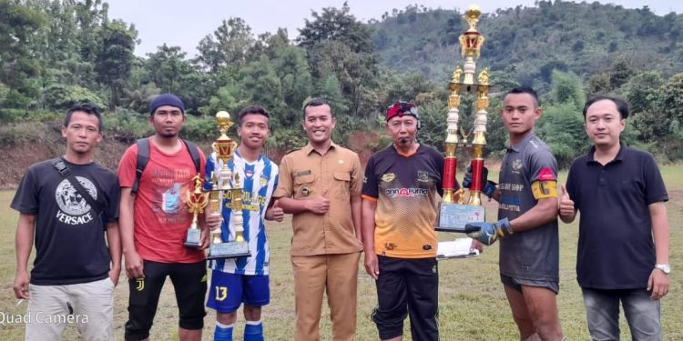 Ide serta Harapan si Penggila Bola Aang Heriana untuk Dunia Olahraga di Palabuhanratu