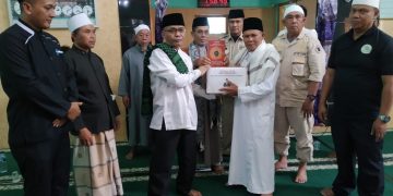 Semenjak Terpilih jadi Anggota DPRD Ade Dasep Telah Kunjungi 72  Masjid di 58 Desa Lewat Kegiatan Rutin Jum’at Keliling