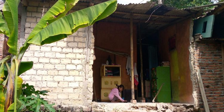 Tak Mendapat Perhatian dari Pemerintah, Keluarga Korban Rumah Ambruk di Desa Citepus  Pertanyakan Kinerja Pemdes dan Kecamatan