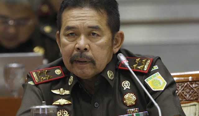 Jaksa Agung Tegaskan jika Ada Oknum Pegawai Kejaksaan yang Bermain Proyek agar Melaporkan Melalui Hotline Whatsapp 0813 – 8963 – 000