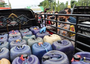 4 Tersangka Penyalahgunaan Solar untuk Pertanian Ditangkap Polres Sukabumi