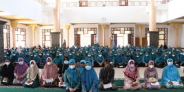 TP – PKK & YL GNOTA Kota Sukabumi Salurkan Bantuan Untuk 130 Anak Asuh