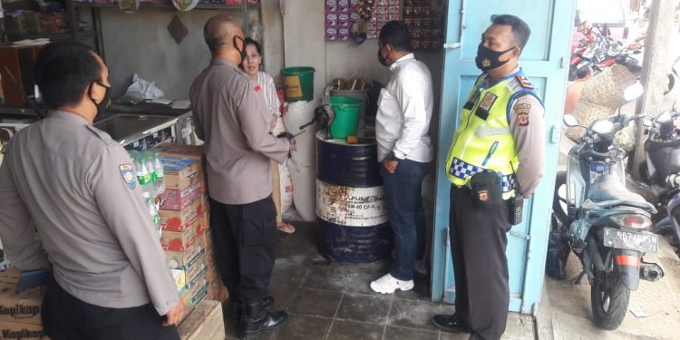 Kapolsek Cikole Pantau Harga dan Stok Migor Curah di Wilayah di Kota Sukabumi , Berikut Informasi Terbarunya