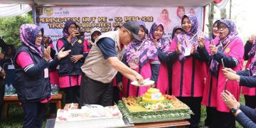 Wabup Sukabumi, H. Iyos Minta Perwosi untuk Terus Gelorakan Semangat Berolahraga
