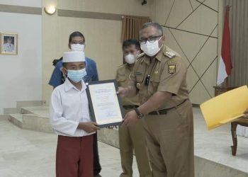 Bupati  Sukabumi Minta kepada Dewan Pendidikan yang telah Dilantik supaya  Bersinergi Untuk Kemajuan Pendidikan