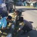 Polisi dan TNI Bersama Petugas Kelurahan Bersihkan Taman Kota Sukabumi