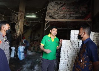 Antisipasi Lonjakan Harga Minyak Goreng Curah, Satgas Pangan Polres Sukabumi Kota Blusukan Ke Pasar