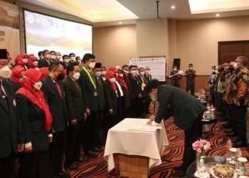 Hadiri Pelantikan Ketua IDI Kabupaten Sukabumi, Bupati Minta IDI Terus Tingkatkan Kesehatan Masyarakat