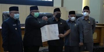 Rapur DPRD Sukabumi, Bupati:  Pesantren Terbukti Milki Peran Nyata Raih Kemerdekaan Maupun Pembangunan Bangsa