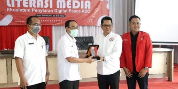 SEKRETARIS DAERAH KABUPATEN SUKABUMI ADE SURYAMAN TEKANKAN PENTINGNYA LITERASI MEDIA WUJUDKAN PENYIARAN BERKUALITAS
