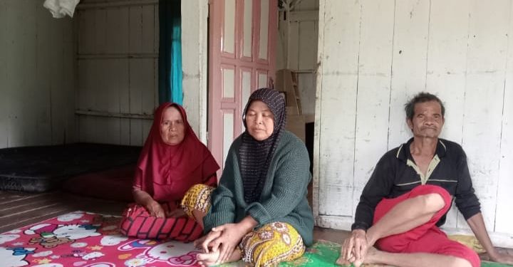 Dampak Belum Tersalurkannya Bantuan BLT Selama 2 Bulan, Warga Ancam Laporkan Kades  Mekarjaya ke APH