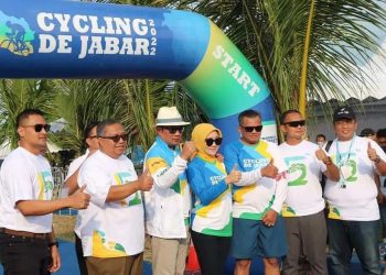 EVENT CYCLING DE JABAR, BUPATI” BERDAMPAK POSITIF PADA EKONOMI MASYARAKAT”