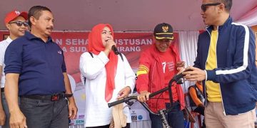 SAMBUT HARI JADI KE 152 KAB. SUKABUMI, CAMAT SUKABUMI LEPAS GERAK JALAN SANTAI
