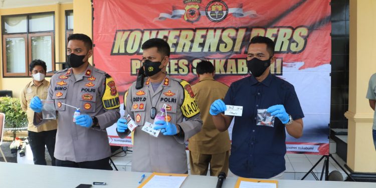 3 Tahun Mengkonsumsi Narkoba Kades Sagaranten Diciduk Polisi