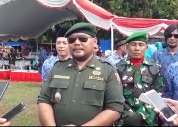Taopik Guntur Tunaikan Janjinya Menghadirkan Legenda Hidup Doel Sumbang pada Masyarakat Ciwaru, Sebelum Pengunduran Dirinya Sebagai Kades