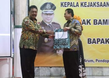 Pisah Sambut Kajari Sukabumi, Asep Japar Puji Bambang Yunianto Sebagai Sosok yang Penuh Integritas