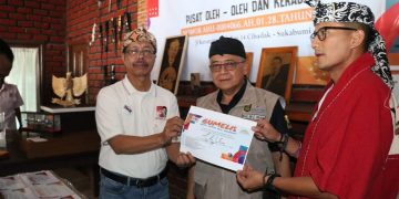 Menparekraf Sandiaga Salahuddin Uno Lakukan  Kunjungan ke Cibadak Sukabumi