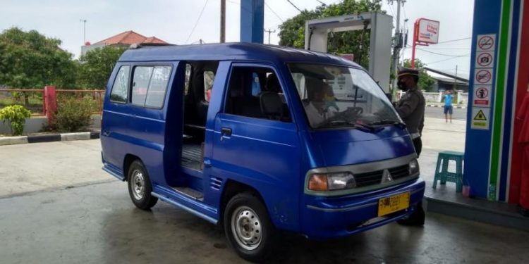 Efek Kenaikan BBM, Penolakan Tarif oleh Organda, Hingga Curhat Supir Angkot di Sosmed
