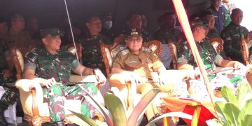 H.Iyos Somantri Dampingi Pangdam III Siliwangi Mayjen Kunto Arief Wibowo dalam Kegiatan Napak Tilas Siliwangi di Sukabumi