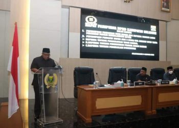 Pada Sidang Paripurna Bupati Sukabumi Sampaikan Pendapat atas Raperda Inisiatif DPRD
