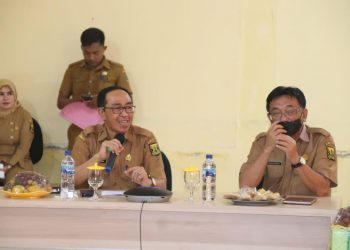 Sekda Kabupaten Sukabumi Ade Suryaman Berikan Arahan kepada Peserta PNS Berprestasi