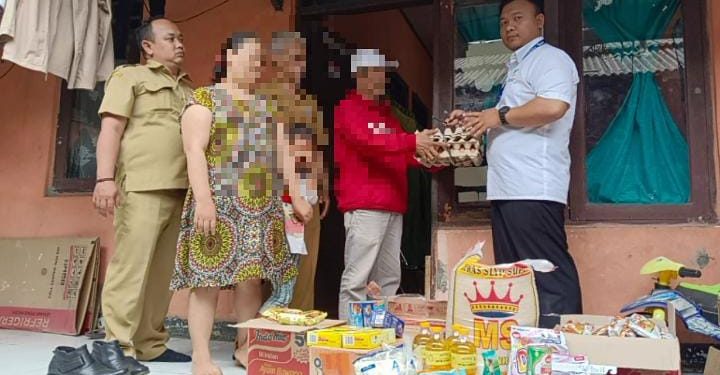 Diberitakan Secara Masif, Keluarga Siswi SD yang Pingsan Saat Upacara, kini Mulai Kedatangan Bantuan
