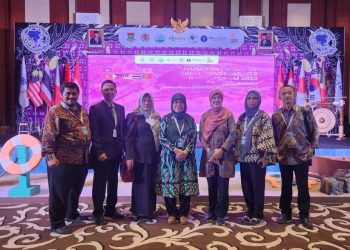 FORUM INTERNASIONAL PENGEMBANGAN PESISIR, KADIS NUNUNG” PENGELOLAAN TERPADU BERBASIS KONSERVASI”