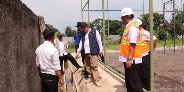 Wakil Bupati Sukabumi H. Iyos Somantri Tinjau Pembangunan Mini Soccer Cikiray