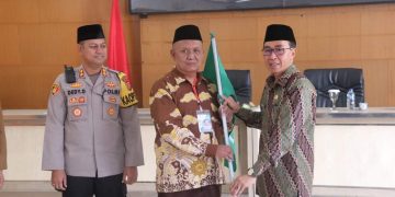 Sekda  Lepas Rombongan  Muktamar Muhammadiyah dan Ayshiyah Kabupaten Sukabumi  ke Surakarta