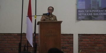 SEKDA ADE SURYAMAN BUKA BIMTEK DESK PENYUSUNAN INDIKATOR KINERJA KUNCI LPPD 2022