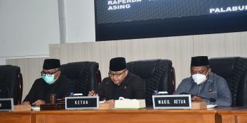 Rapat Paripurna DPRD Kab. Sukabumi Pengambilan Keputusan Tiga Raperda