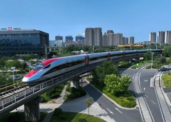 Kereta Cepat Jakarta- Bandung Segera Beroperasi, Ini Harga Tiketnya
