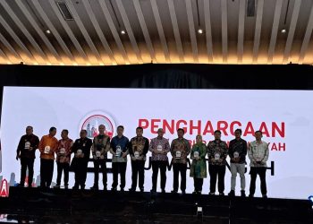 SUKSES SUSUN MASTERPLAN, PEMKAB SUKABUMI RAIH PENGHARGAAN SMART CITY 2022
