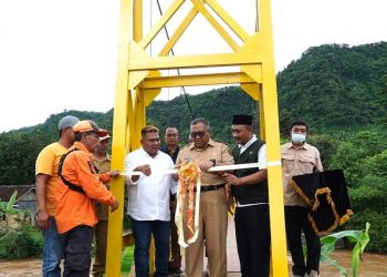 JEMBATAN GANTUNG CIMALIM DIRESMIKAN, BUPATI AJAK MASYARAKAT MENJAGA DAN MEMELIHARA