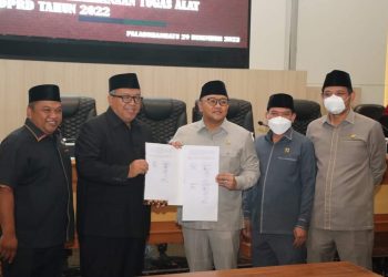 Bupati Sukabumi H. Marwan Hamami Tetapkan Raperda  Pengelolaan Perikanan