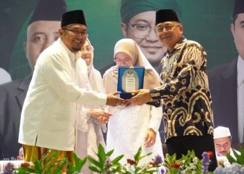 Resmi Pimpin DMI Kabupaten Sukabumi, Wabup ajak  KH. Aang Abdullah Zein Bersinergi