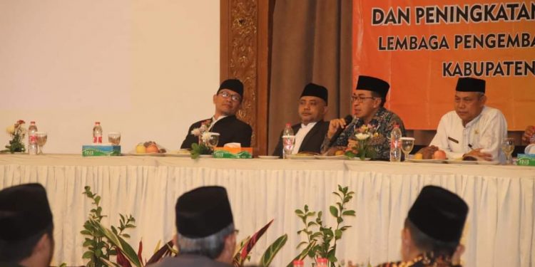 Sekda Ade Suryaman Buka Rapat Koordinasi Daerah ( Rakorda ) dan Peningkatan Kompetensi Dewan Hakim LPTQ Kab Sukabum