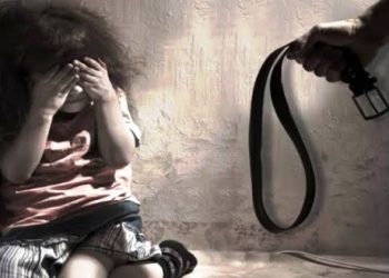 Diduga Cabuli Cucunya Sendiri, Oknum Pengacara di Palabuhanratu Nyaris Jadi Bulan-bulanan Warga